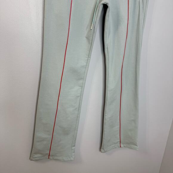 When Smoke Clears Women's Sweatpants Embroidered Light Blue Medium Streetwear M - Picture 4 of 9